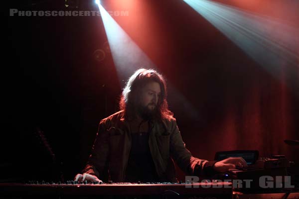 THE WAR ON DRUGS - 2012-02-21 - PARIS - La Maroquinerie - 